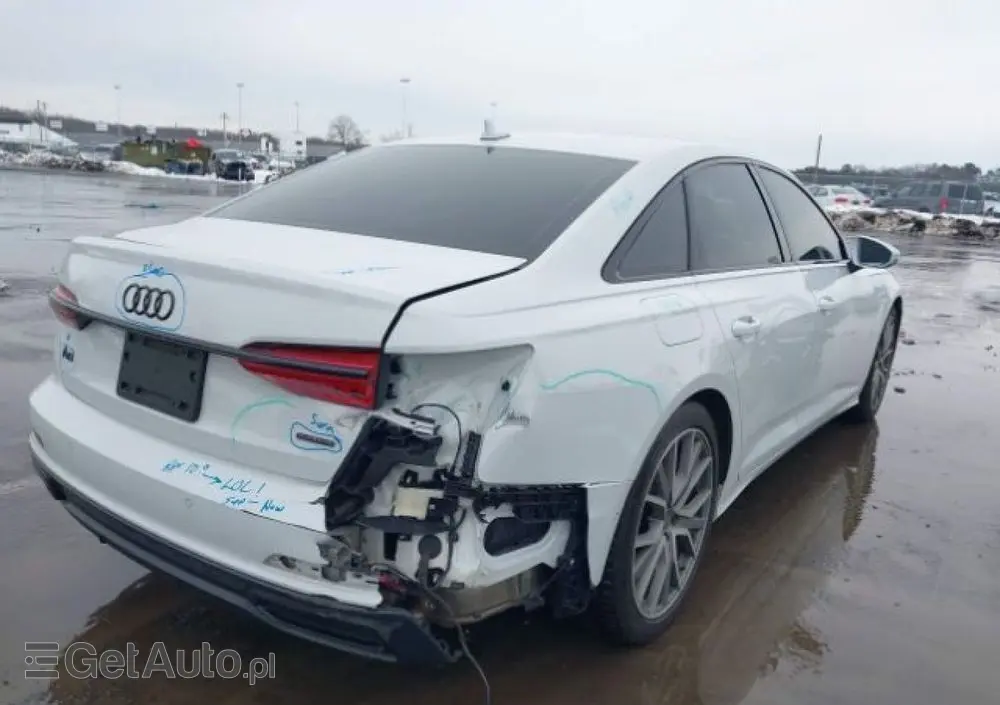 AUDI A6 Limousine 