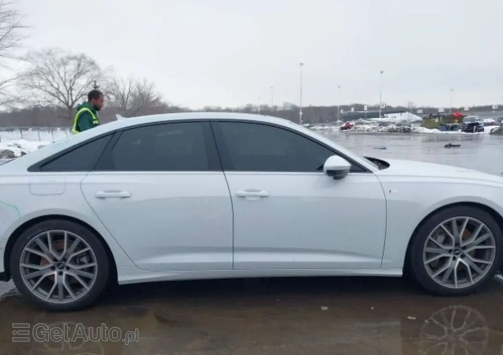 AUDI A6 Limousine 