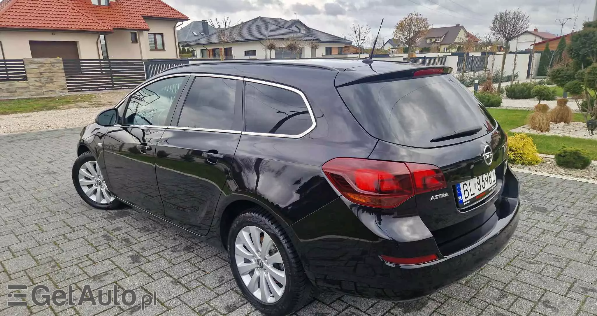 OPEL Astra 1.7 CDTI Caravan DPF Cosmo