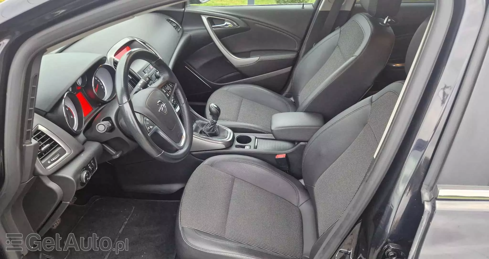 OPEL Astra 1.7 CDTI Caravan DPF Cosmo