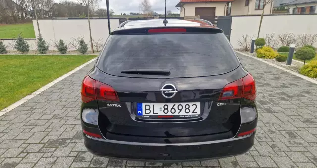 OPEL Astra 1.7 CDTI Caravan DPF Cosmo
