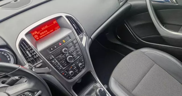 OPEL Astra 1.7 CDTI Caravan DPF Cosmo