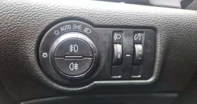 OPEL Astra 1.7 CDTI Caravan DPF Cosmo