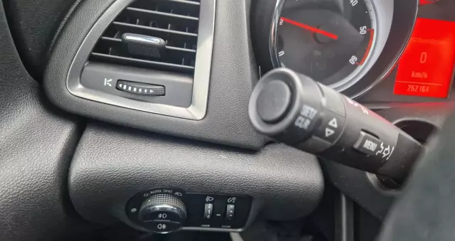 OPEL Astra 1.7 CDTI Caravan DPF Cosmo