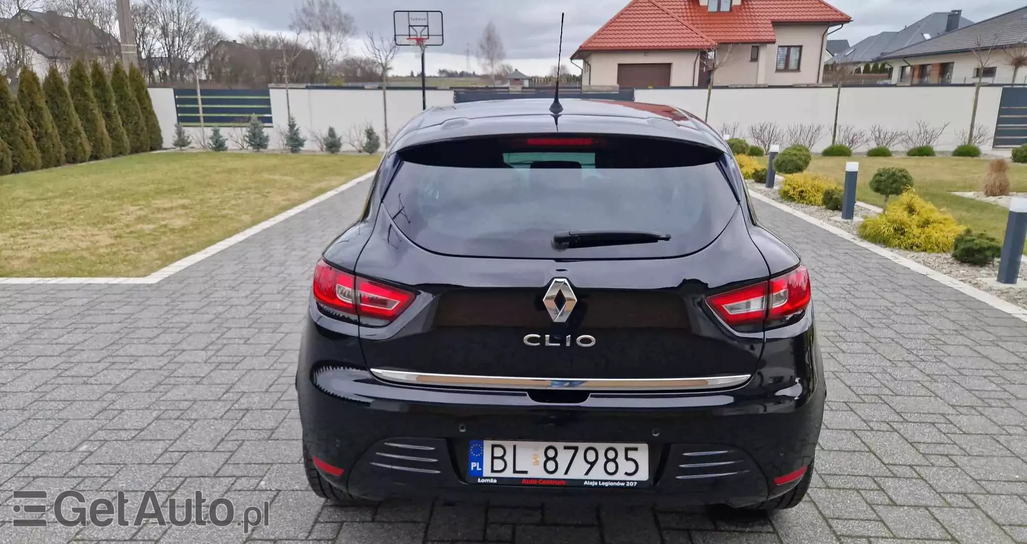 RENAULT Clio 1.2 16V 75 Limited