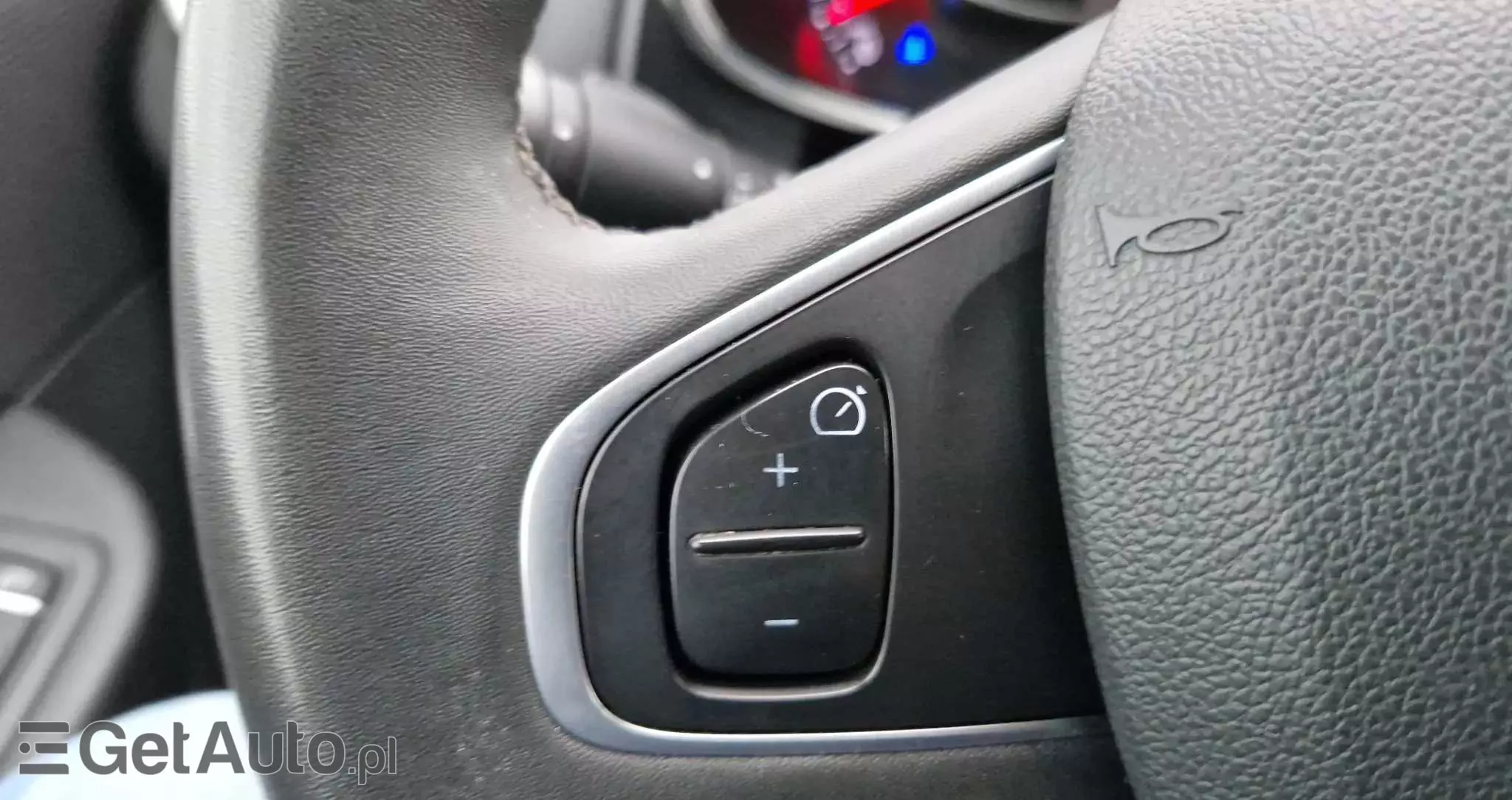 RENAULT Clio 1.2 16V 75 Limited