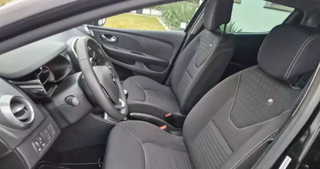 RENAULT Clio 1.2 16V 75 Limited