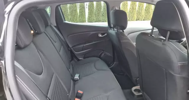 RENAULT Clio 1.2 16V 75 Limited