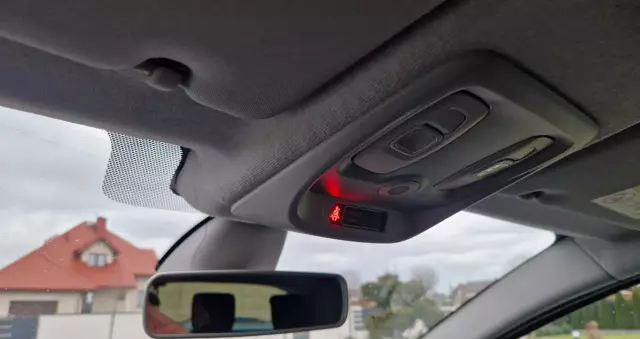 RENAULT Clio 1.2 16V 75 Limited