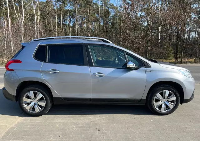 PEUGEOT 2008 