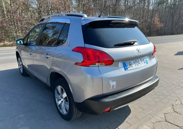 PEUGEOT 2008 