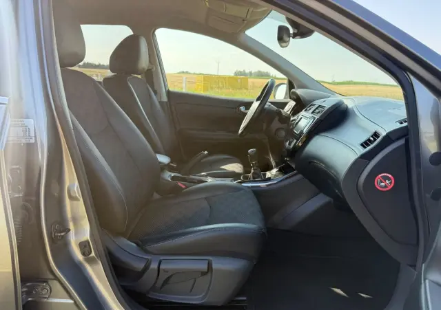 NISSAN Pulsar 1.2 DIG-T Black Edition
