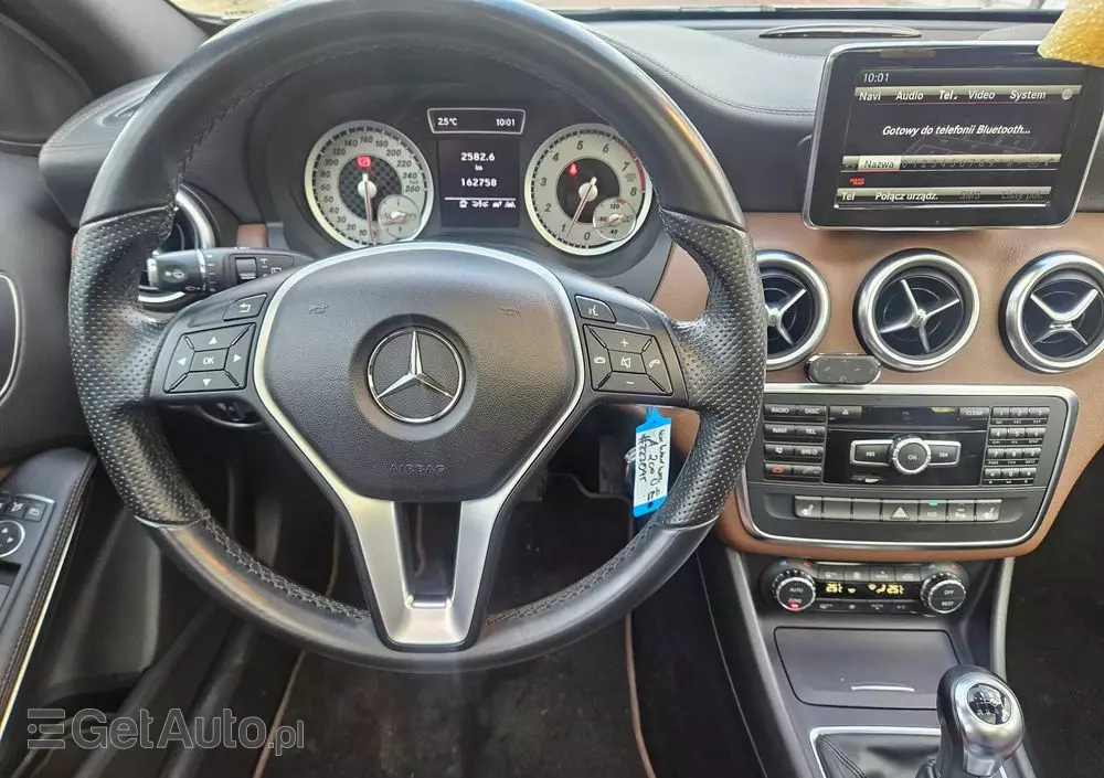 MERCEDES-BENZ Klasa A 200 (BlueEFFICIENCY) Urban