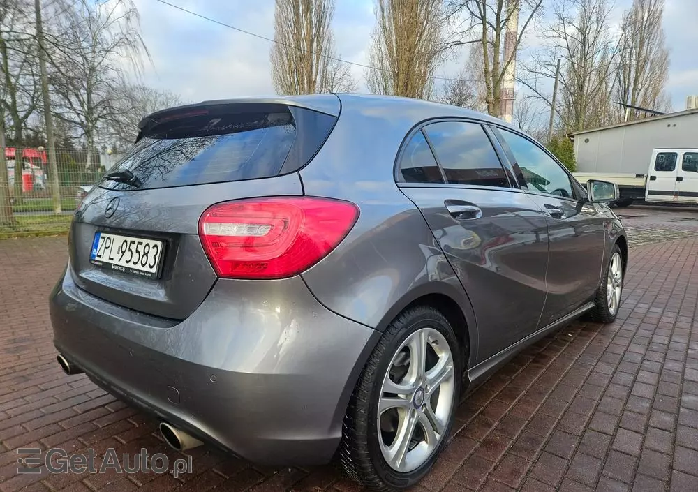 MERCEDES-BENZ Klasa A 200 (BlueEFFICIENCY) Urban