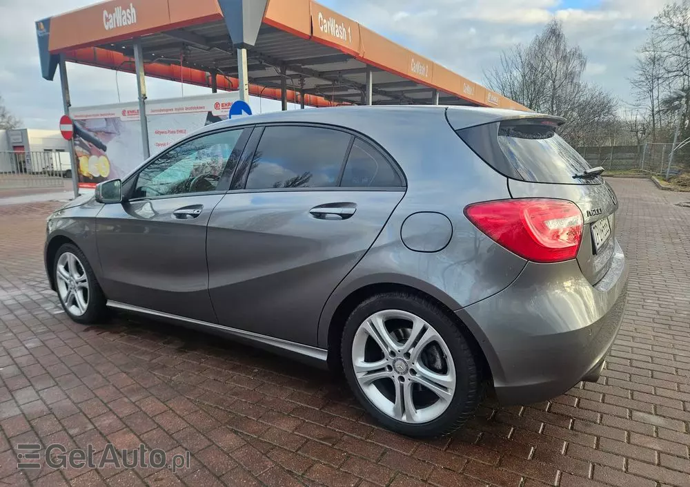 MERCEDES-BENZ Klasa A 200 (BlueEFFICIENCY) Urban