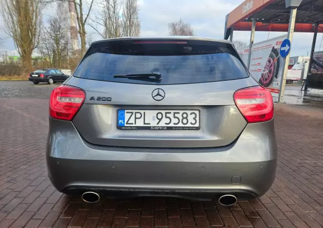 MERCEDES-BENZ Klasa A 200 (BlueEFFICIENCY) Urban