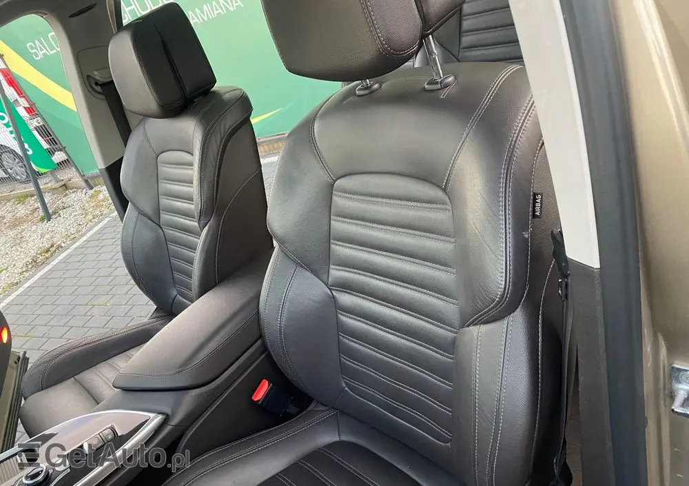 RENAULT Espace 1.6 dCi Energy Initiale Paris EDC 7os