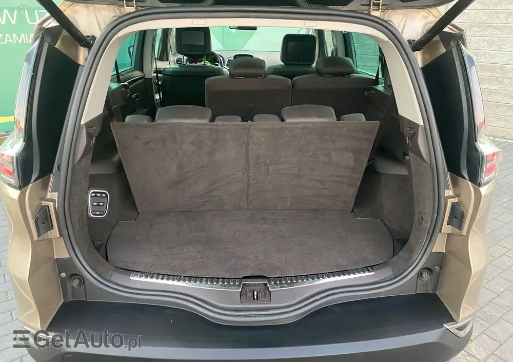 RENAULT Espace 1.6 dCi Energy Initiale Paris EDC 7os