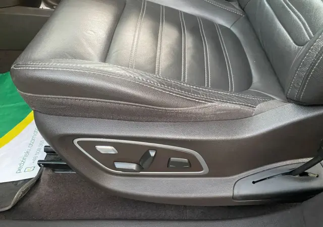 RENAULT Espace 1.6 dCi Energy Initiale Paris EDC 7os