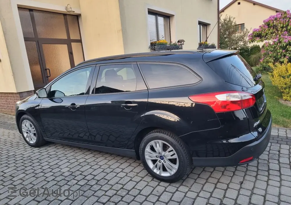 FORD Focus 1.0 EcoBoost Start-Stopp-System Business Edition