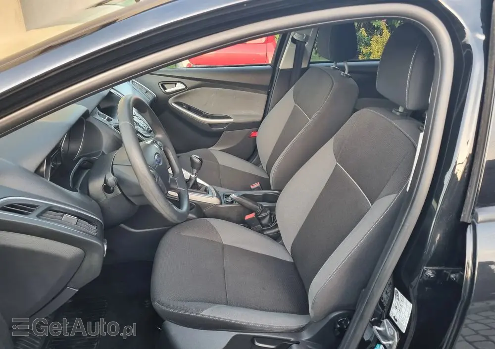 FORD Focus 1.0 EcoBoost Start-Stopp-System Business Edition