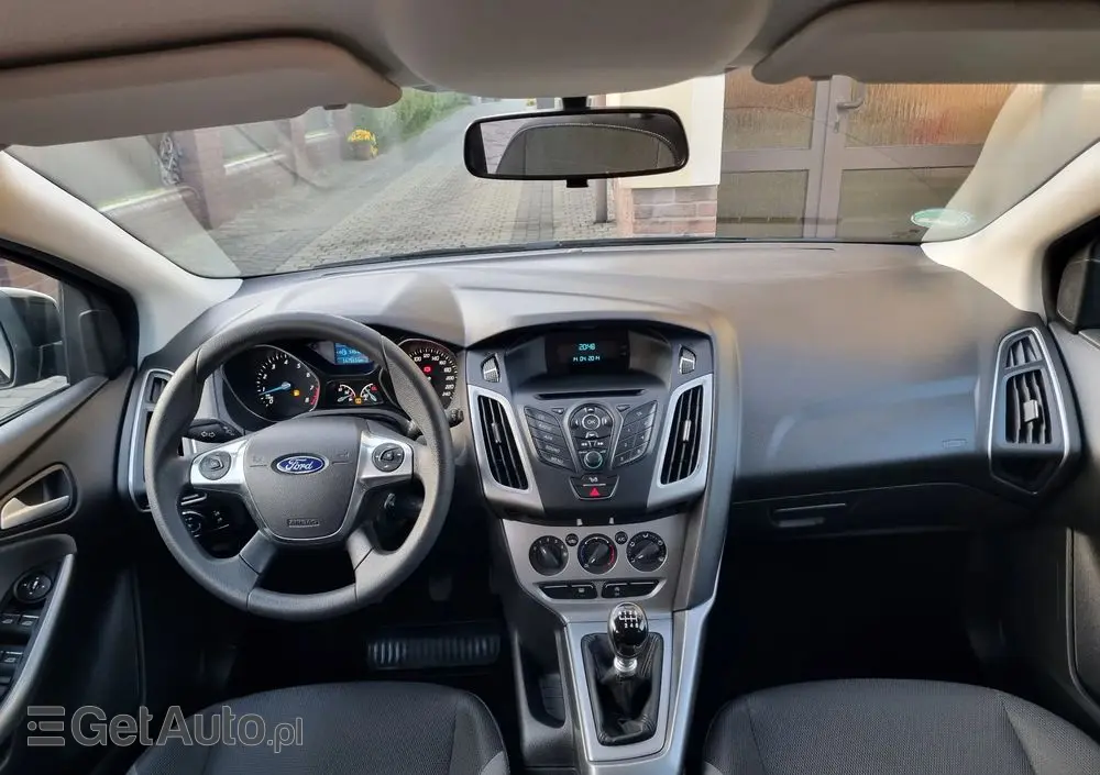 FORD Focus 1.0 EcoBoost Start-Stopp-System Business Edition