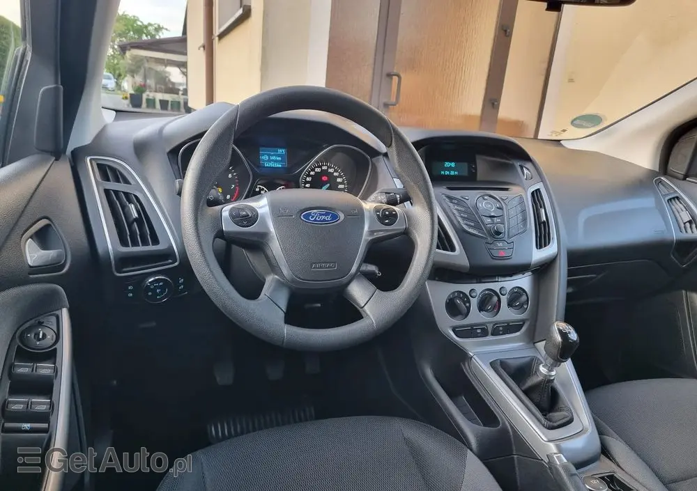 FORD Focus 1.0 EcoBoost Start-Stopp-System Business Edition