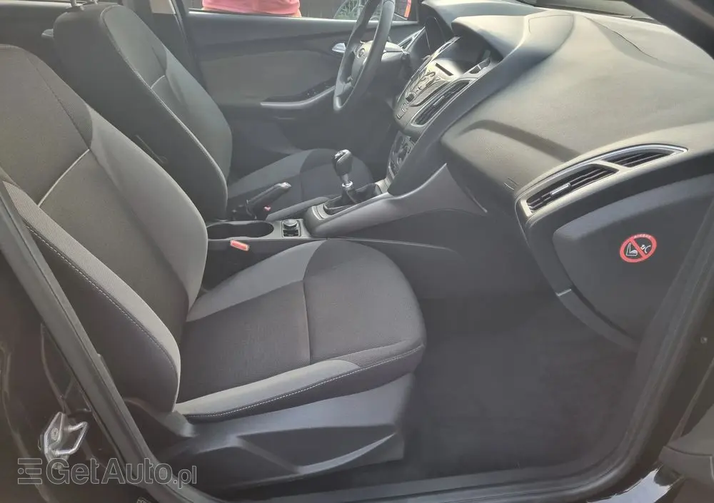 FORD Focus 1.0 EcoBoost Start-Stopp-System Business Edition