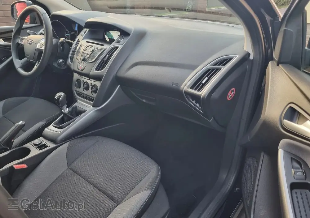 FORD Focus 1.0 EcoBoost Start-Stopp-System Business Edition