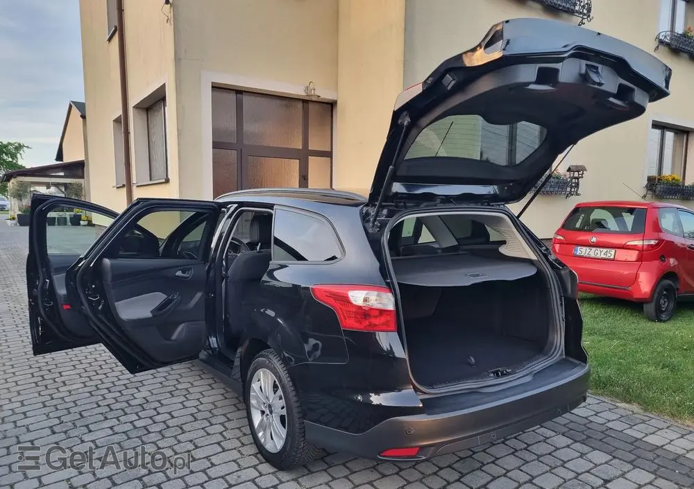 FORD Focus 1.0 EcoBoost Start-Stopp-System Business Edition