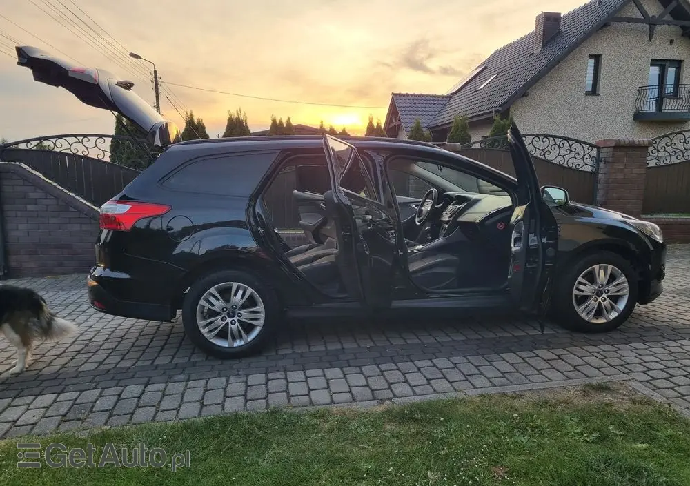 FORD Focus 1.0 EcoBoost Start-Stopp-System Business Edition