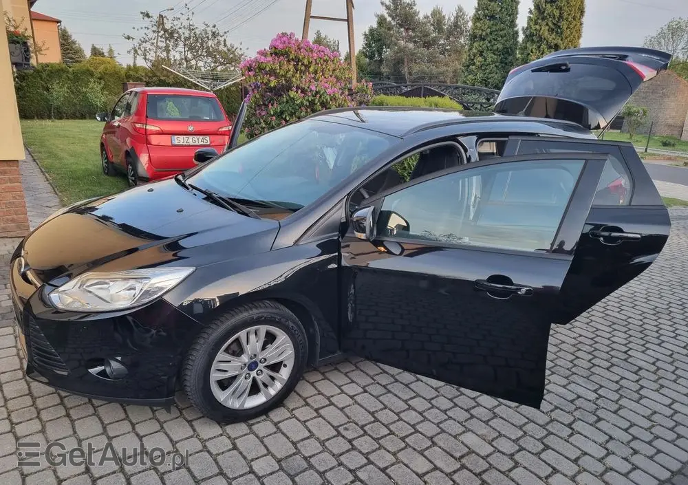FORD Focus 1.0 EcoBoost Start-Stopp-System Business Edition