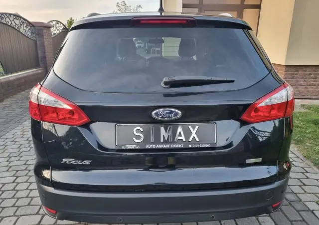 FORD Focus 1.0 EcoBoost Start-Stopp-System Business Edition