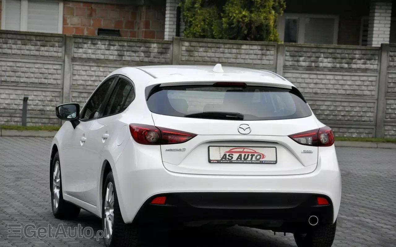 MAZDA 3 1.5 Skyenergy