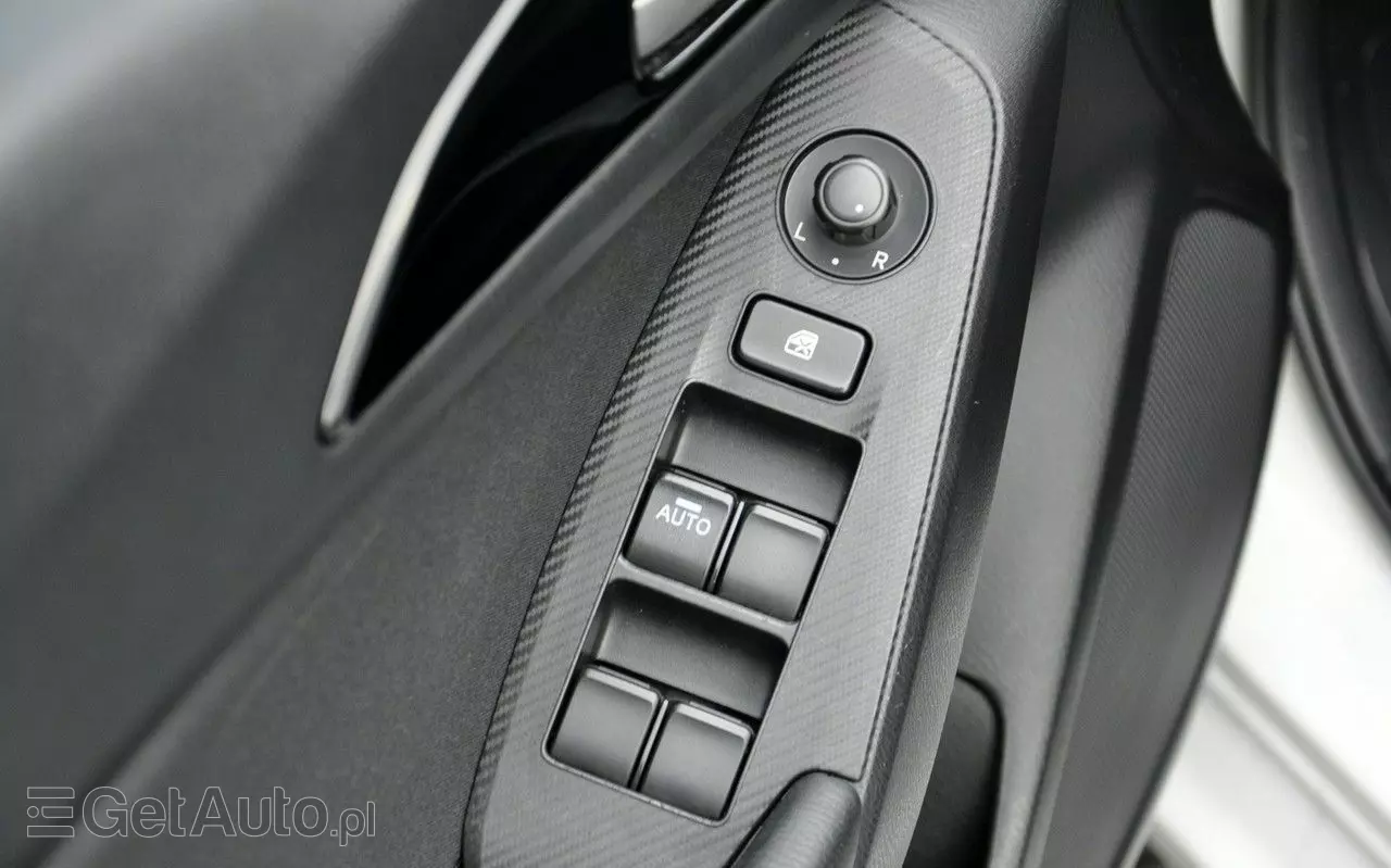 MAZDA 3 1.5 Skyenergy