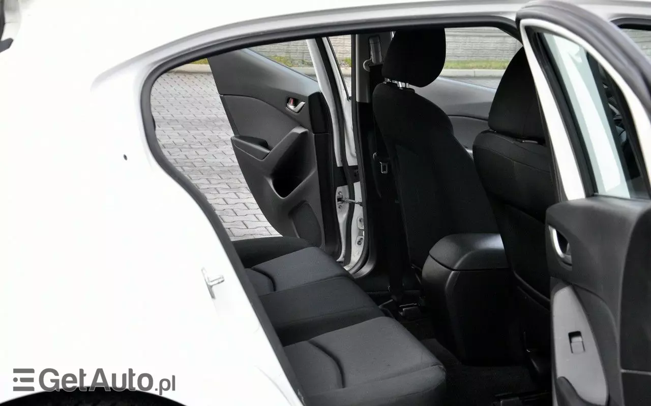 MAZDA 3 1.5 Skyenergy