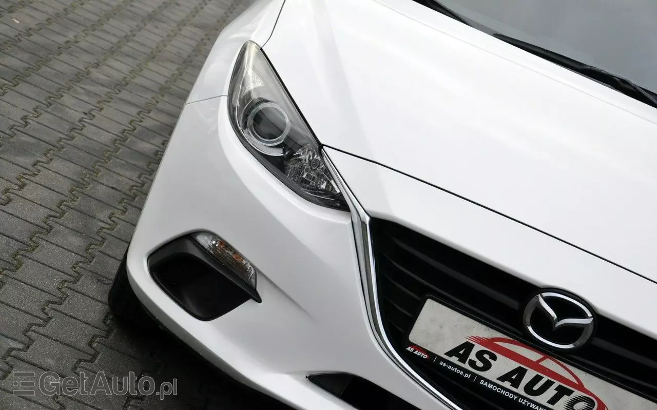 MAZDA 3 1.5 Skyenergy