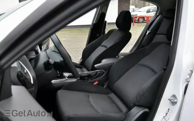 MAZDA 3 1.5 Skyenergy