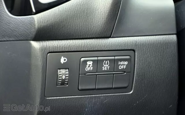 MAZDA 3 1.5 Skyenergy