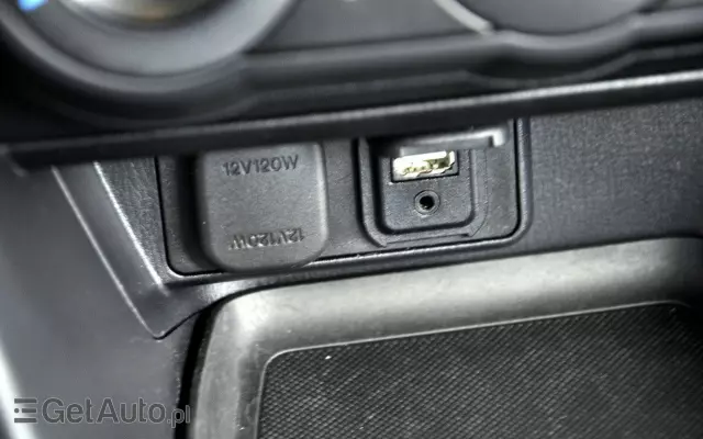 MAZDA 3 1.5 Skyenergy