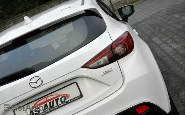 MAZDA 3 1.5 Skyenergy