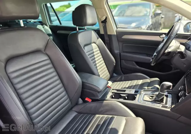 VOLKSWAGEN Passat Alltrack 4 Mot DSG