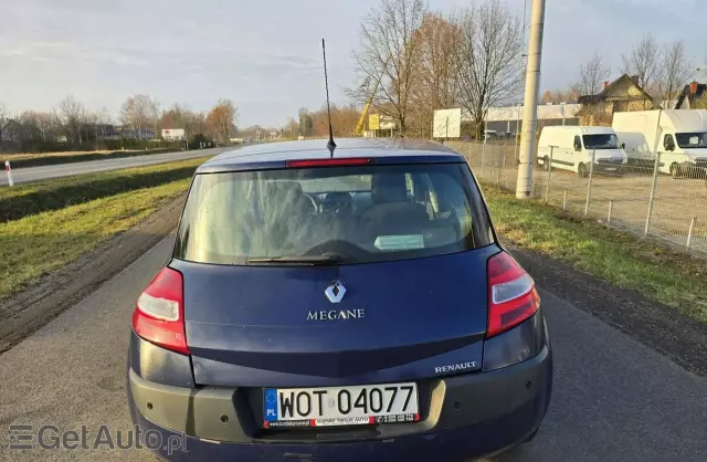 RENAULT Megane 