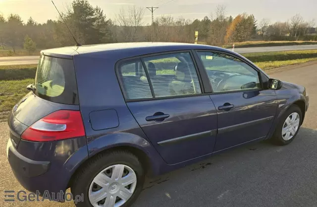 RENAULT Megane 