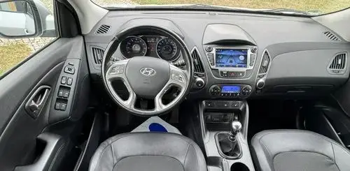 HYUNDAI Ix35 