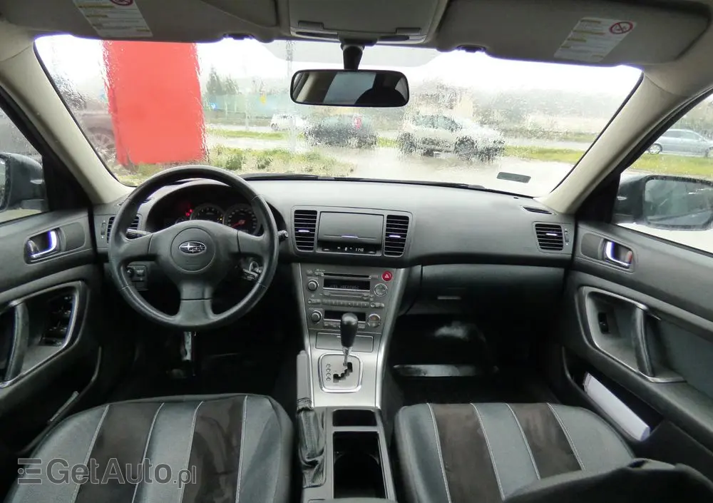 SUBARU Legacy 