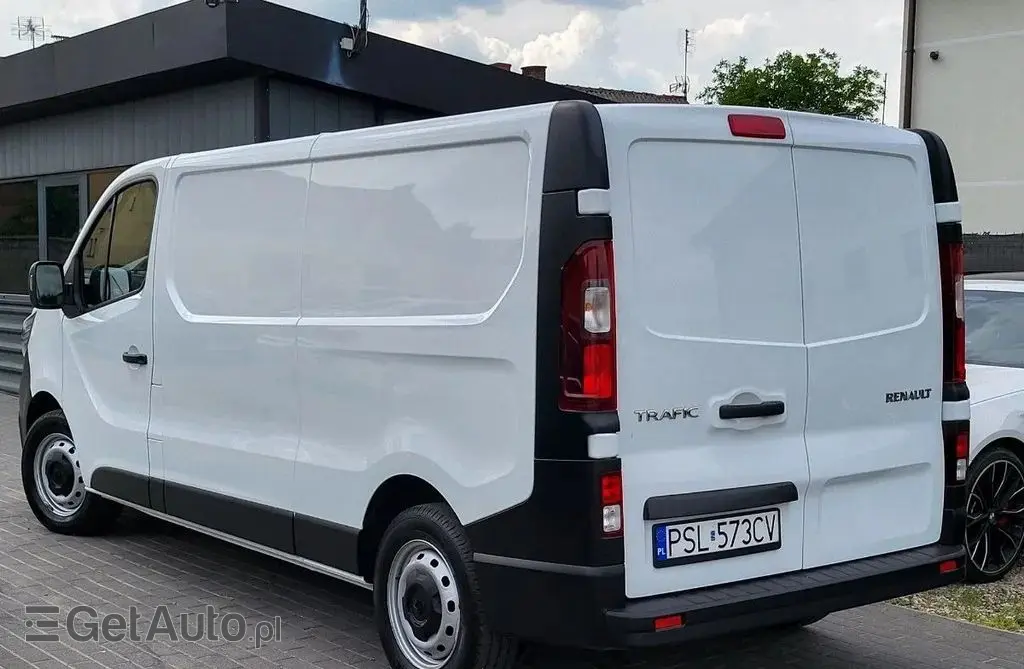RENAULT Trafic 