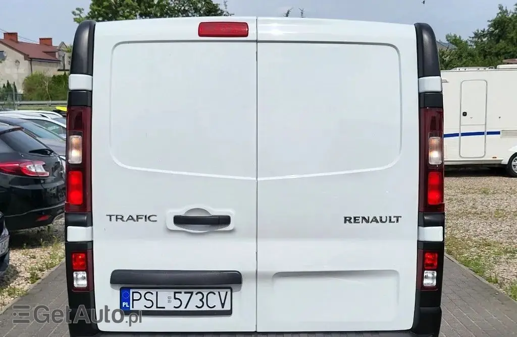 RENAULT Trafic 