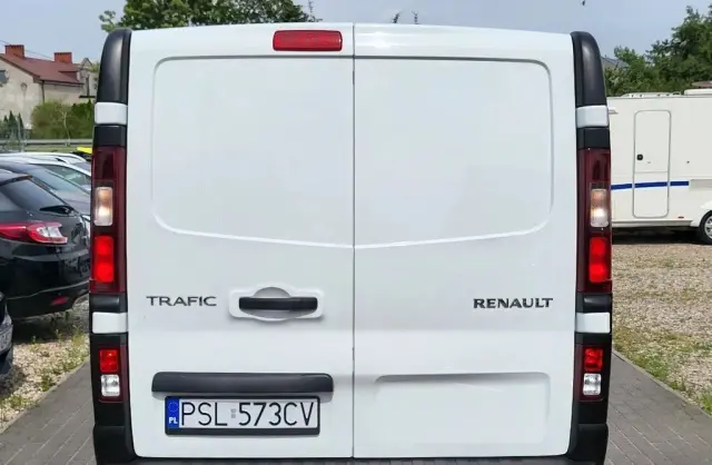 RENAULT Trafic 