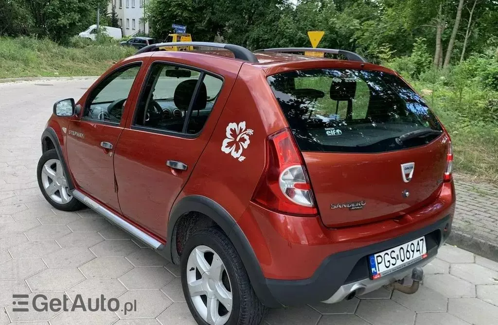 DACIA Sandero 